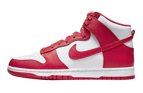 hoge nike schoenen rood|nike hoge sneakers.